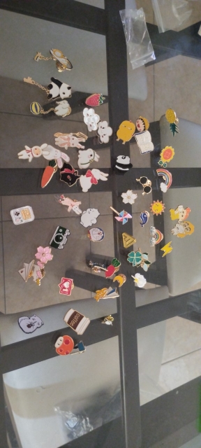 Personalized Anime Pins photo review