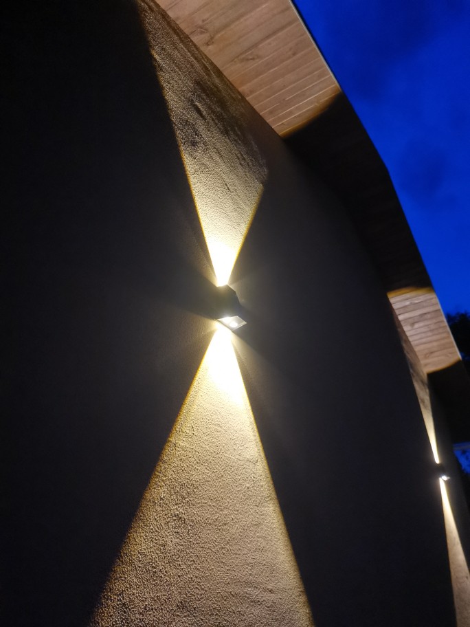 LED Solar Wall Light photo review